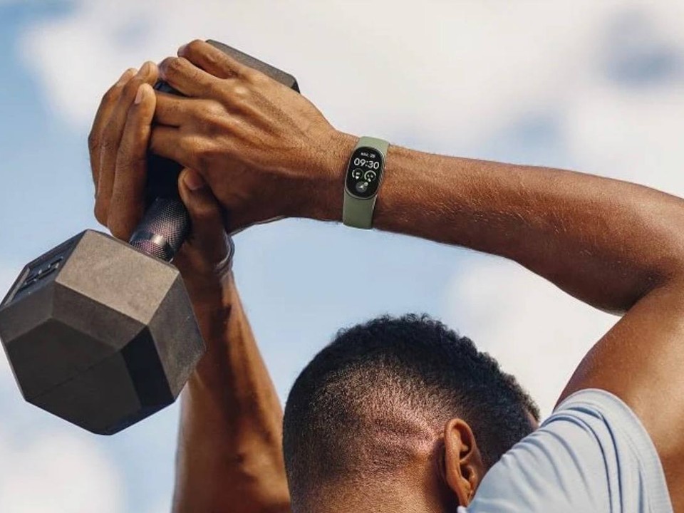 Google lance son nouveau bracelet Fitbit Edge