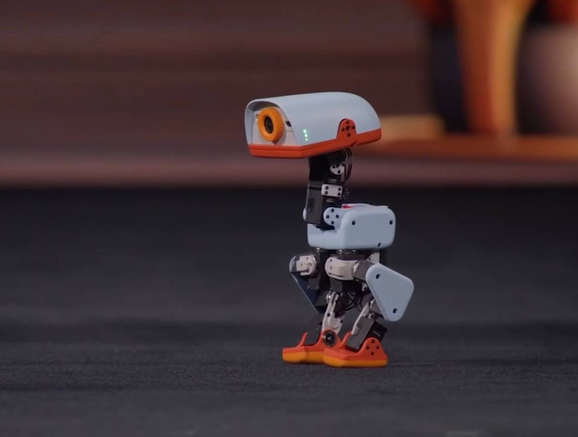 Microduck, le robot canard de Pollen Robotics et Nvidia