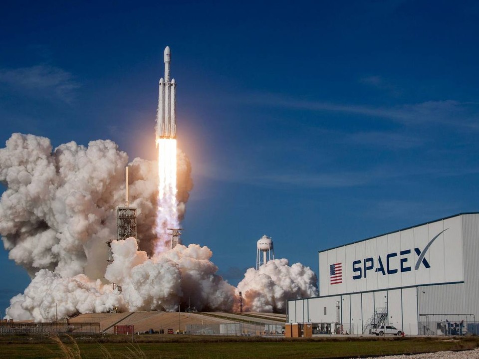 Elon Musk veut lancer son propre réseau téléphonique avec SpaceX